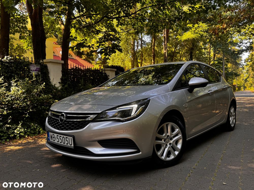 Opel Astra V 1.6 CDTI Enjoy - 1