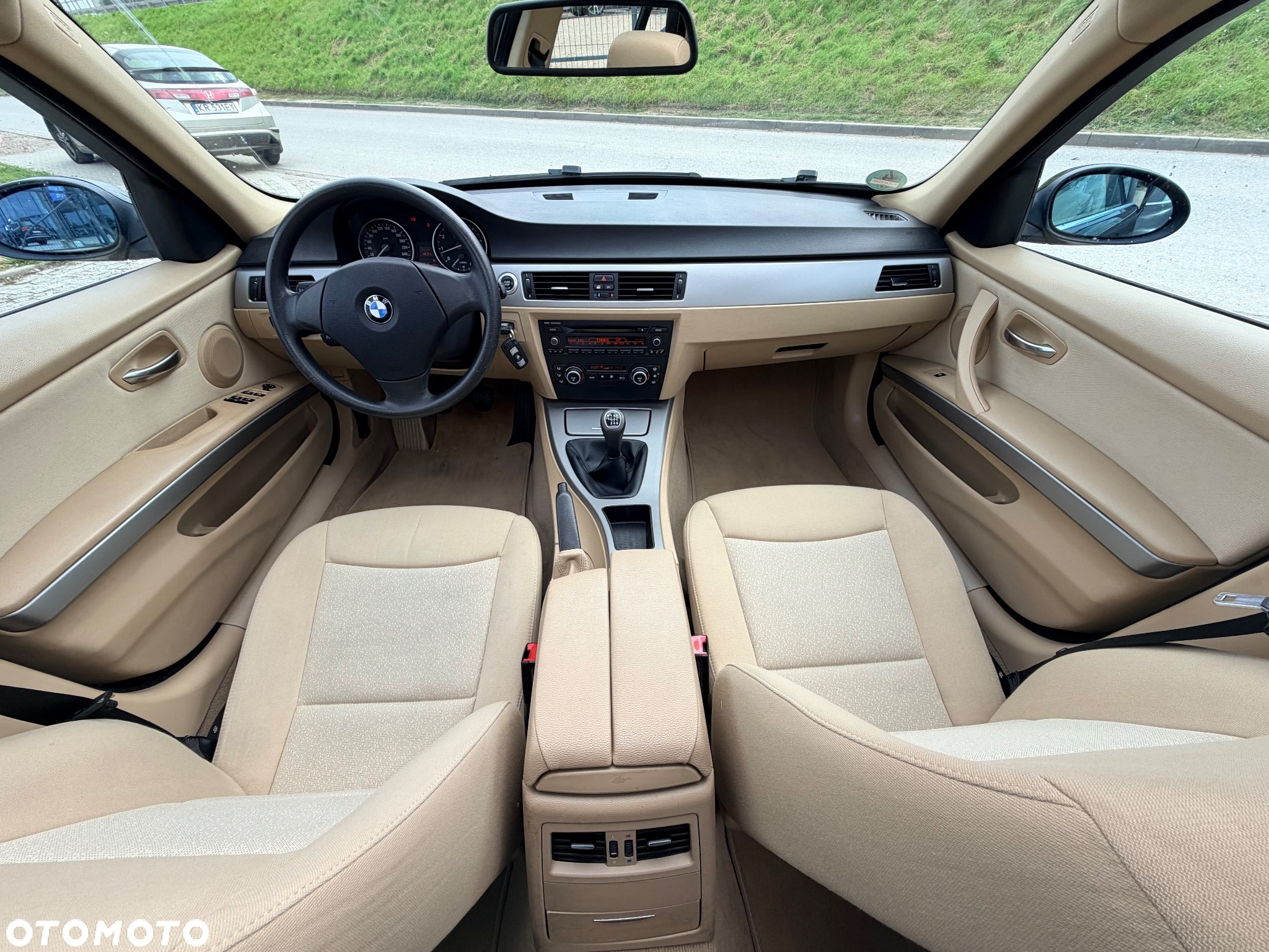 BMW Seria 3 325i - 21