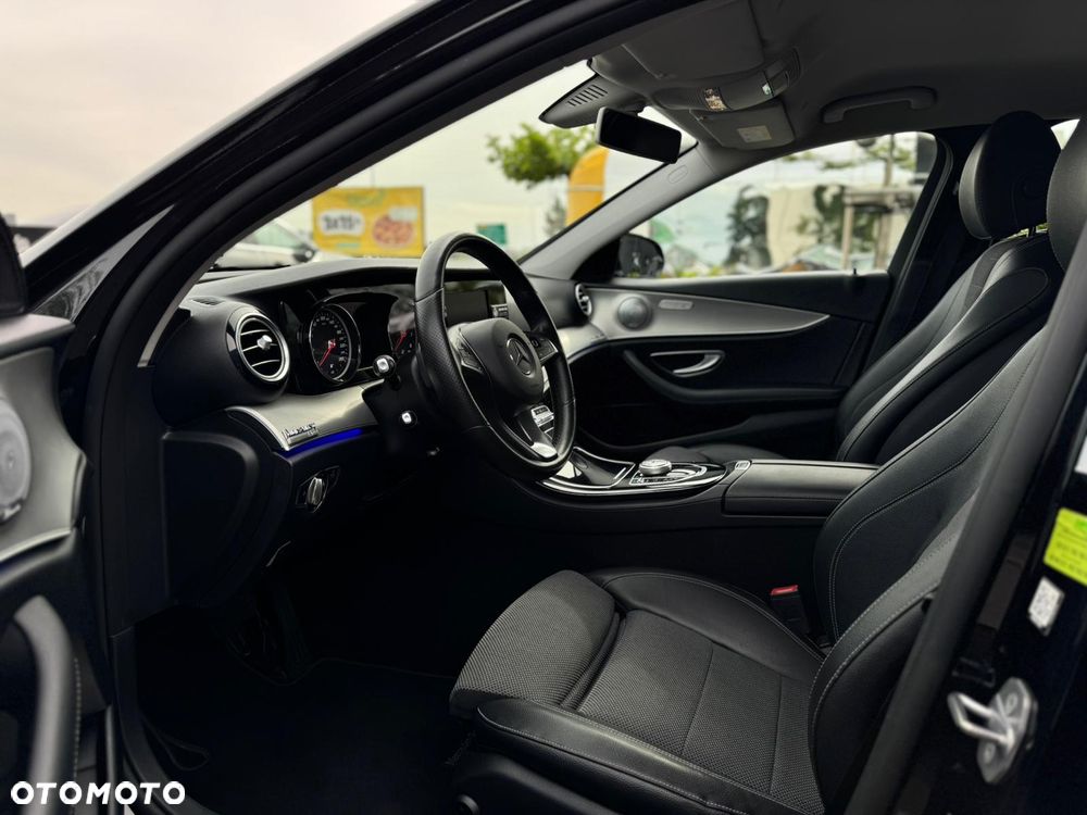 Mercedes-Benz Klasa E 200 9G-TRONIC Avantgarde - 20