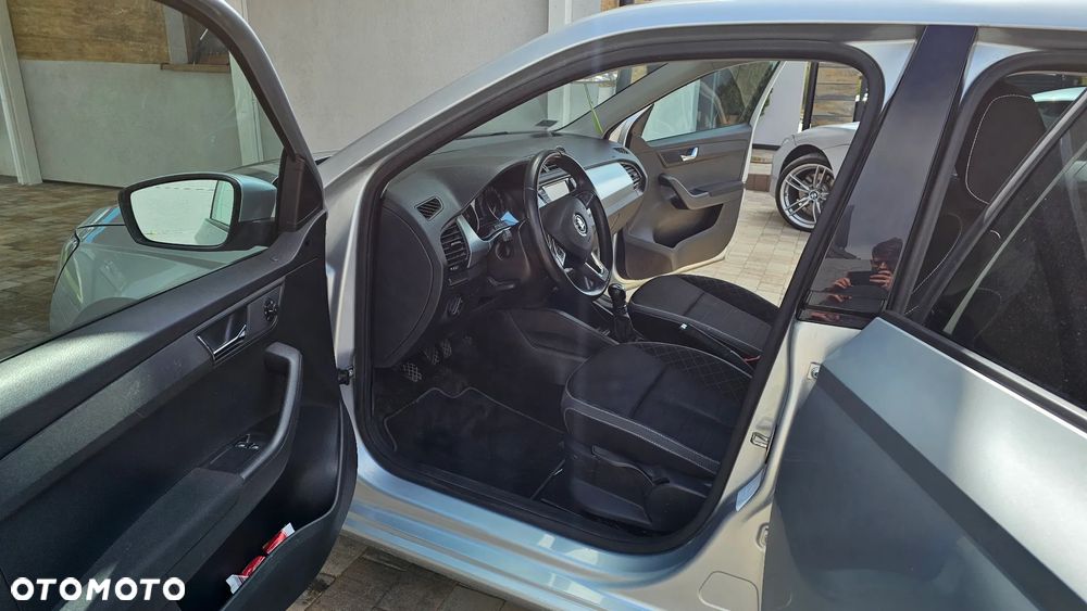 Skoda Fabia 1.0 TSI Ambition - 11
