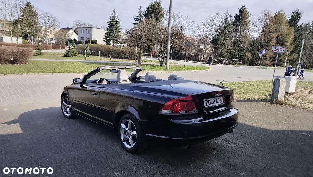 Volvo C70 D5 Summum - 34