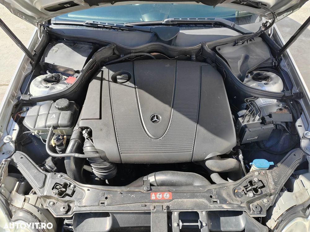 Mercedes-Benz CLK - 8