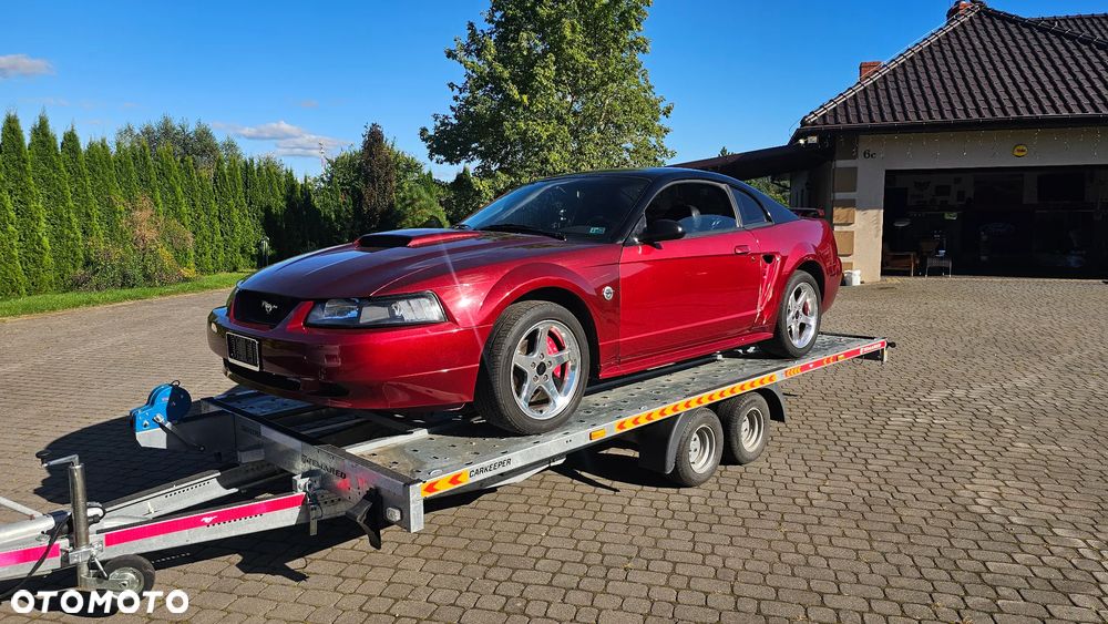 Ford Mustang 4.6 V8 GT - 36