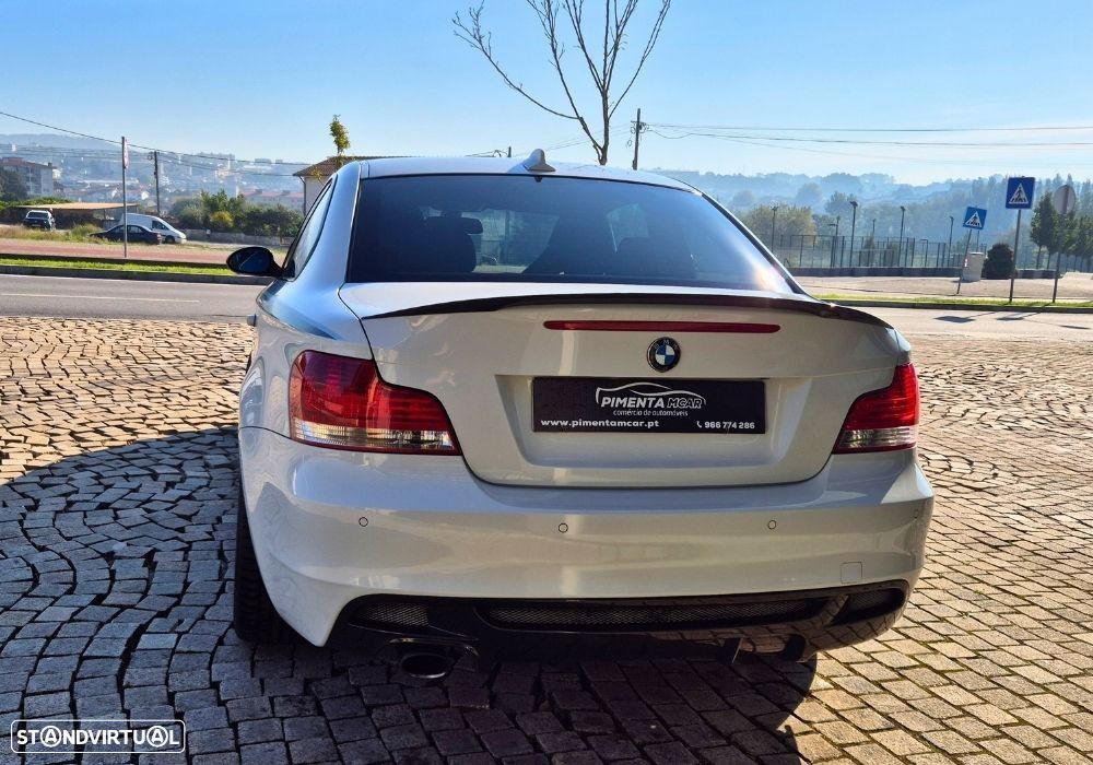 BMW 123 d Cabrio - 12