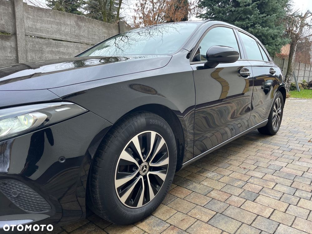 Mercedes-Benz Klasa A 180 d 7G-DCT Edition 19 - 14