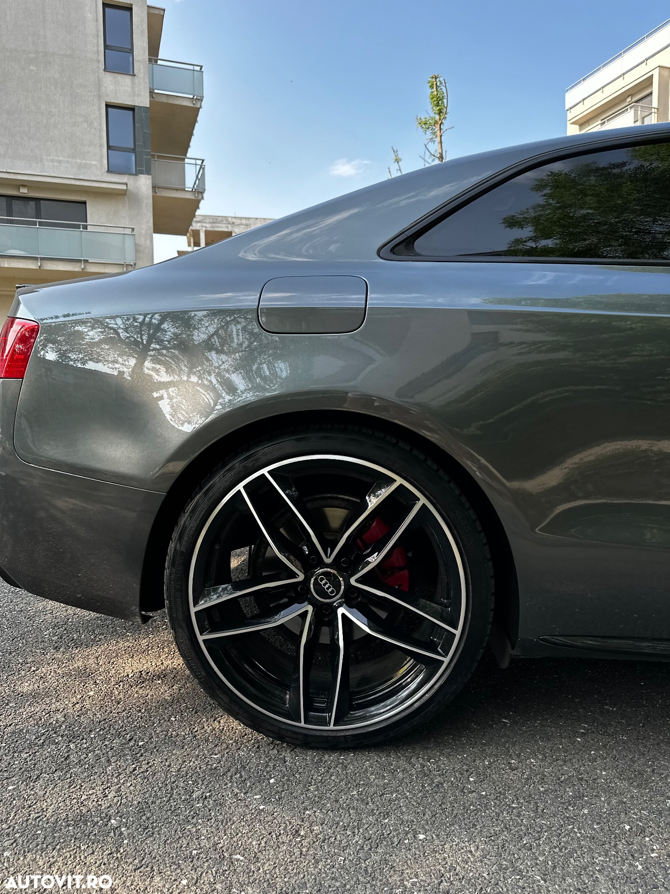 Audi A5 Coupe 2.0 TDI quattro Stronic - 6