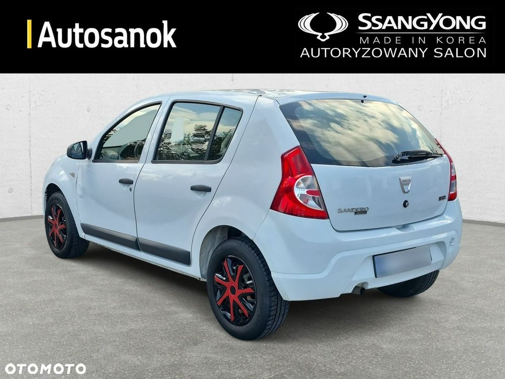 Dacia Sandero - 3