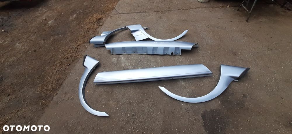 Bmw X3 E83 Listwy boczne AREO Progi , błotniki tył Błotniki przód  51770302752 51770302753 51770302746 51770302747 51770302748 51770302749 - 3