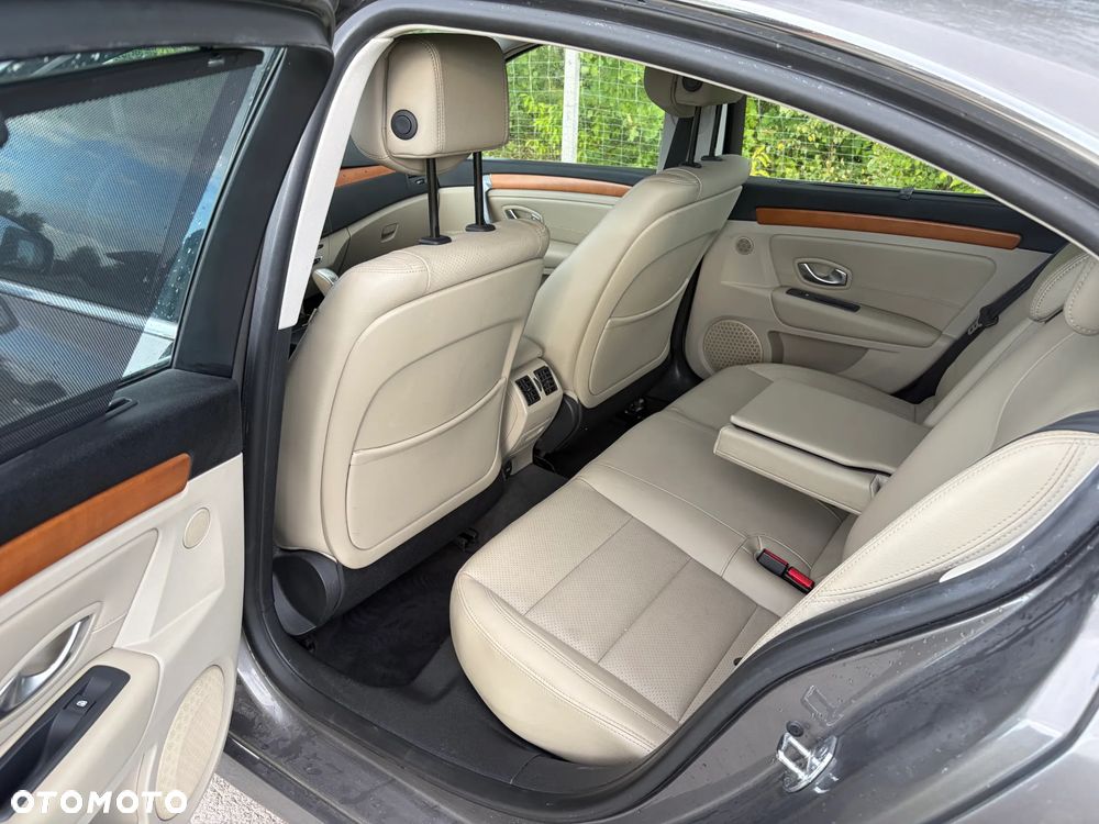 Renault Laguna 2.0 Turbo Initiale - 12