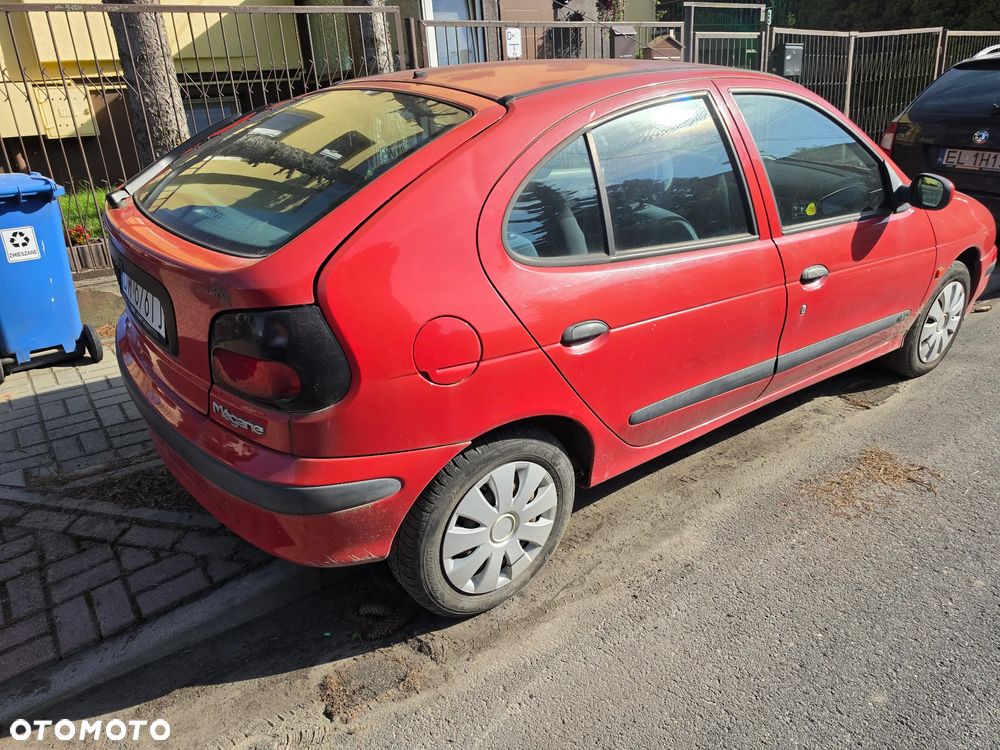 Renault Megane - 2