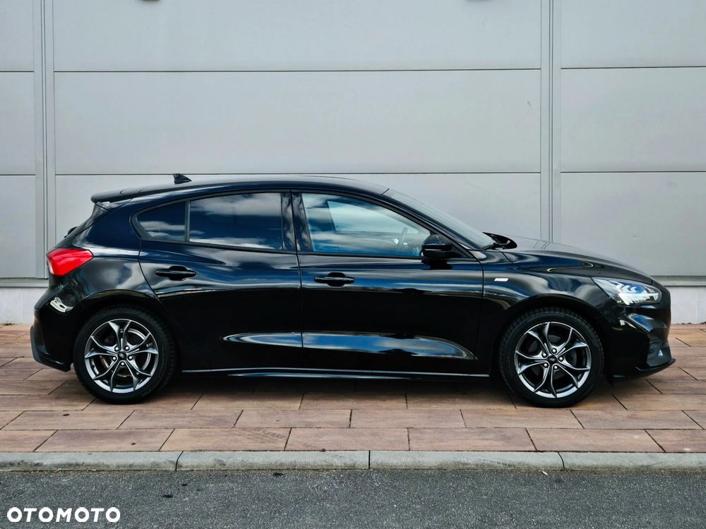 Ford Focus 1.5 EcoBoost ST-Line - 10