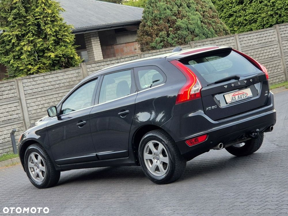 Volvo XC 60 - 32