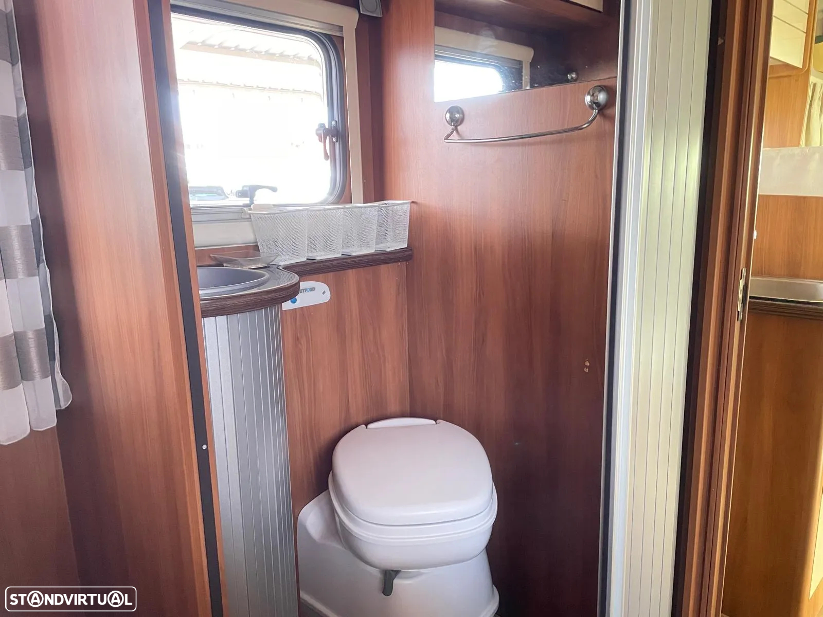Rimor Katamarano 109 P Plus - Autocaravana c/Cama Central - 26