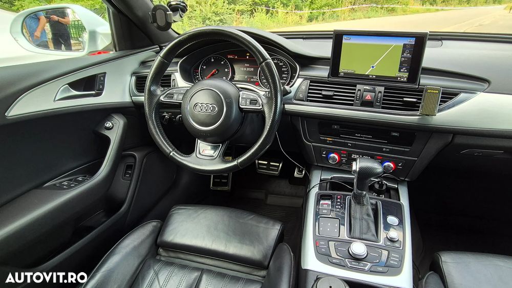Audi A6 Avant - 17