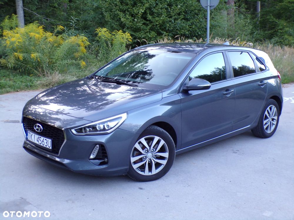 Hyundai i30 1.6 CRDI Intro Edition - 11