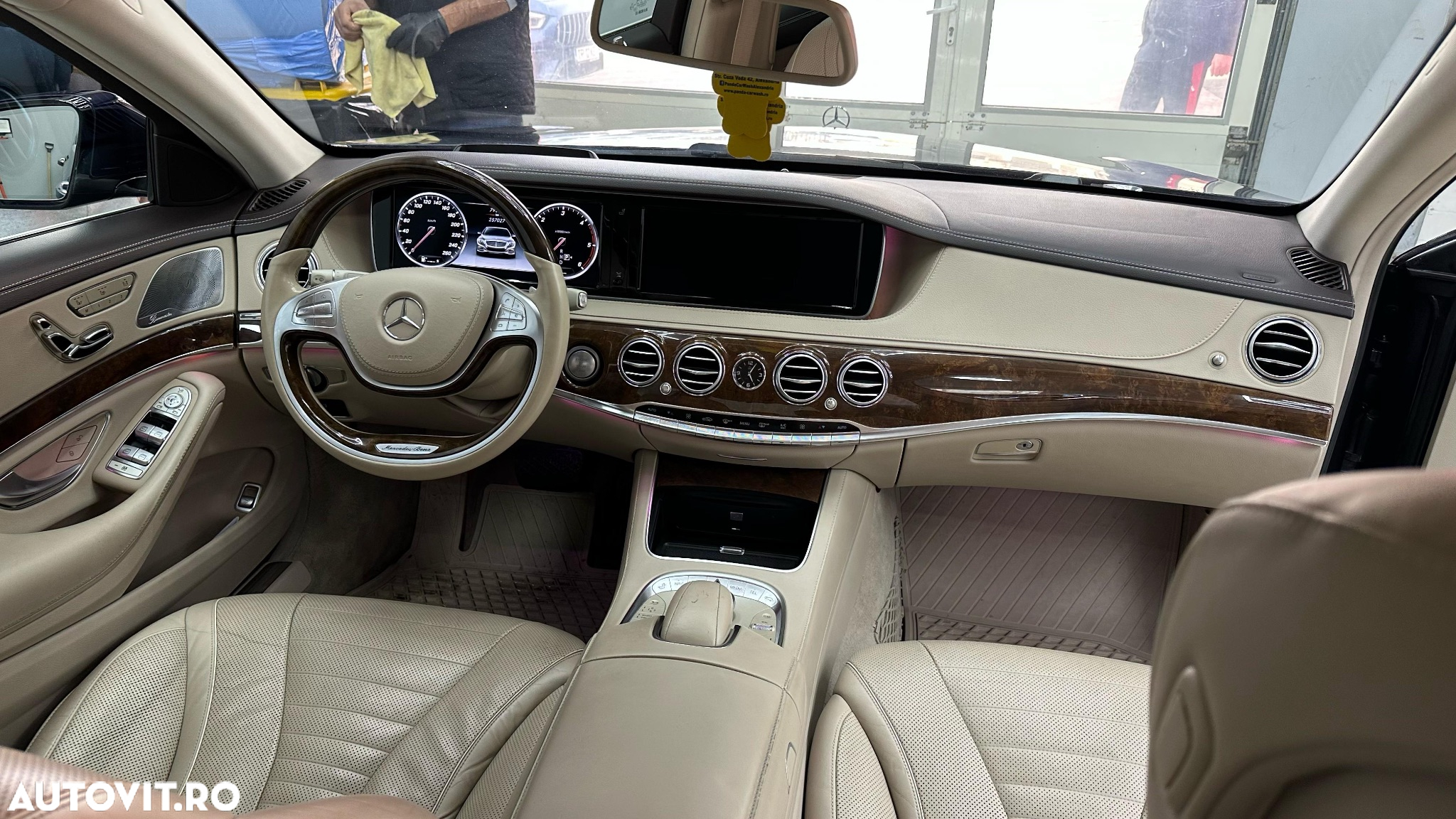 Mercedes-Benz S 350 (BlueTEC) d 4Matic 7G-TRONIC - 2