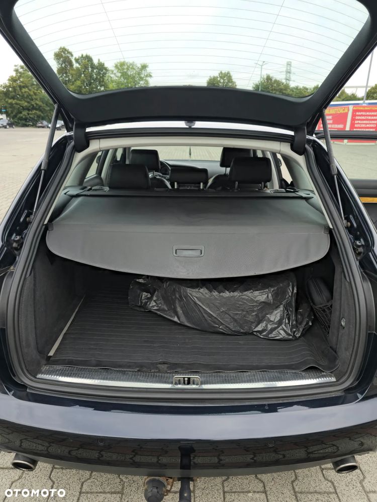 Audi A6 Avant 2.4 Multitronic - 16