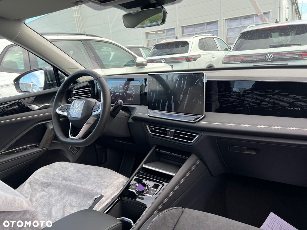 Volkswagen Tiguan - 9