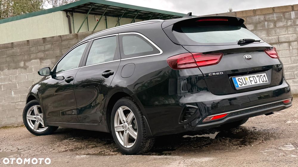 Kia Ceed 1.4 T-GDI DCT OPF Platinum Edition - 15