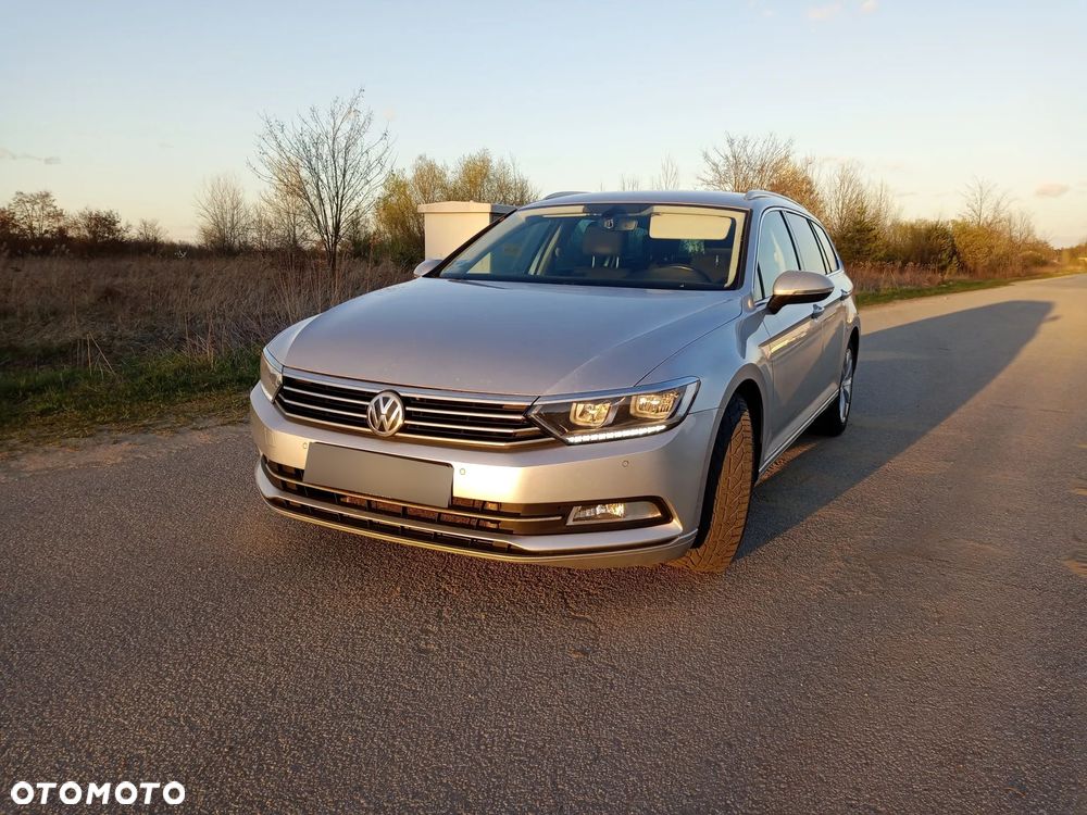 Volkswagen Passat 2.0 TDI (BlueMotion Technology) Trendline - 5