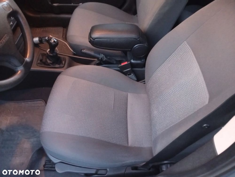 Opel Astra - 11