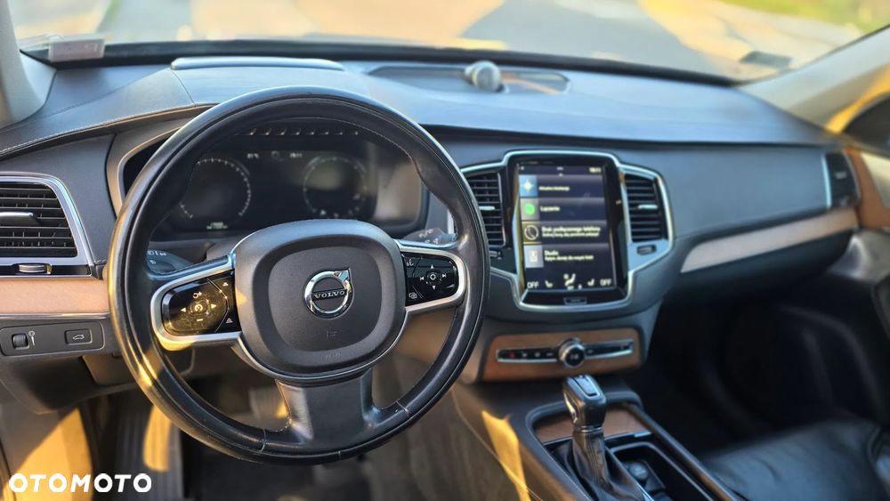 Volvo XC 90 D5 AWD Inscription 7os - 11