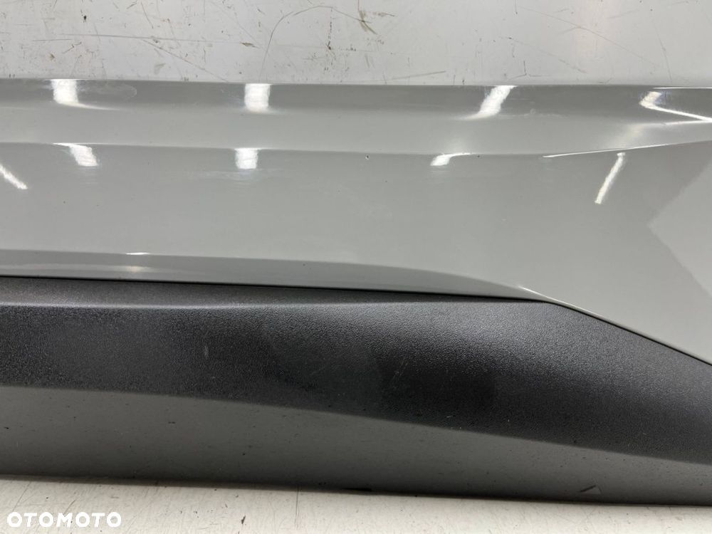 Listwa Skoda Kodiaq I 16-24r. RS SportLine LEWA tylna nakładka drzwi dolna kolor LF7A lewy tył - 6