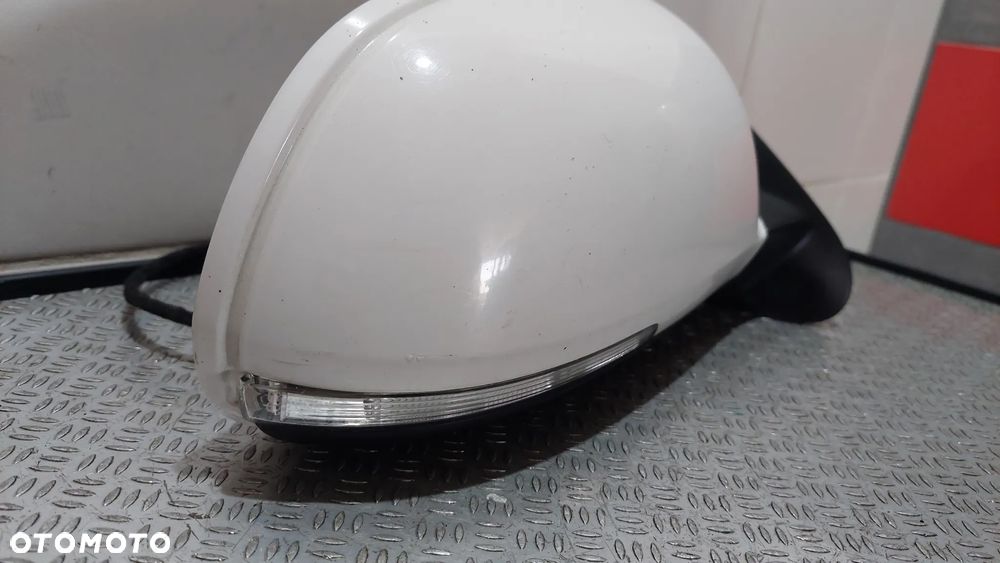 LUSTERKO PRAWY PRZÓD ZEWNĘTRZNE Z KIERUNKIEM ANGLIK SKODA OCTAVIA II 2 LIFT KOMBI R2012 6-PIN - 2