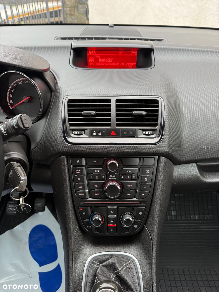 Opel Meriva 1.4 Style - 26