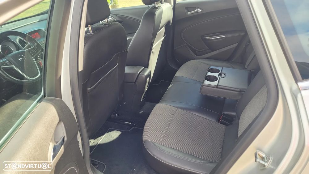 Opel Astra 1.7 CDTI Cosmo - 3