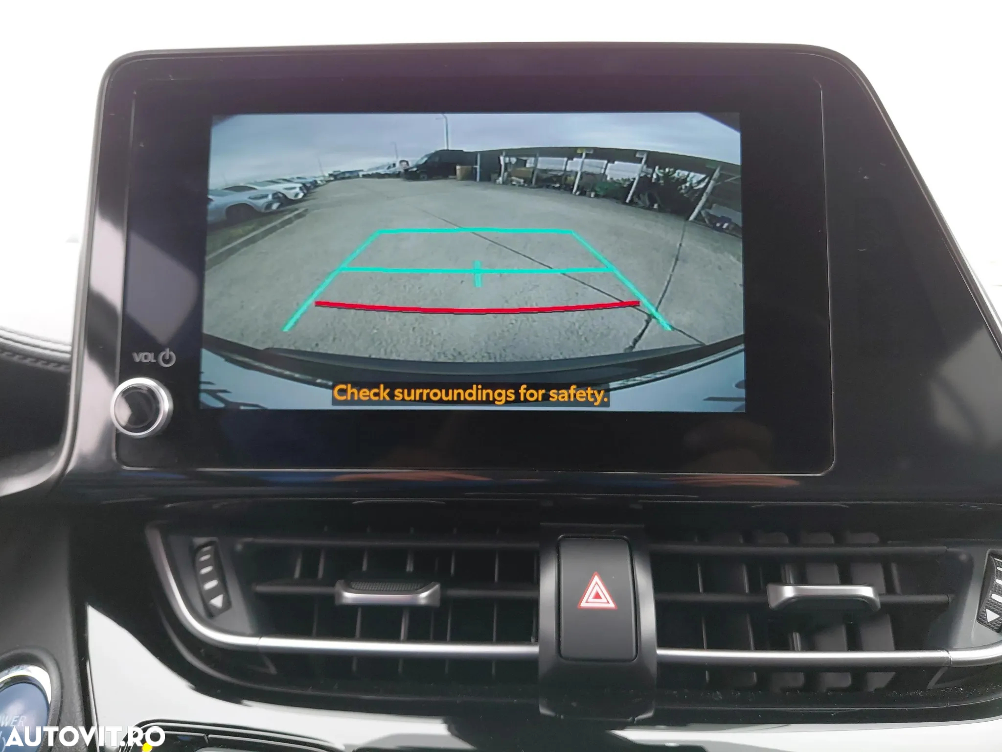 Toyota C-HR 1.8 HSD 122 CP 4x2 CVT Style - 24