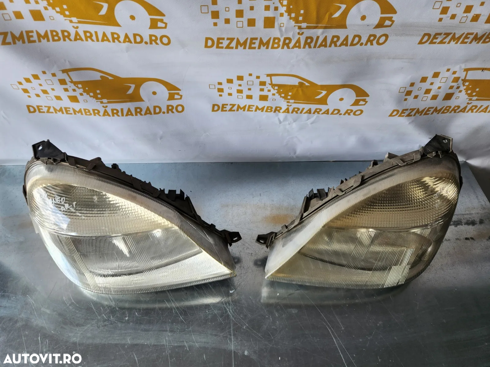 Faruri Far Stanga Dreapta Mercedes Vaneo An 2001-2002-2003-2004-2005 Originale Volan Stanga - Dezme - 2