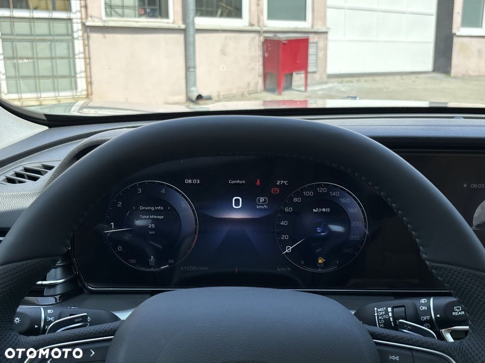 Hongqi HS5 2.0T Executive AWD - 17