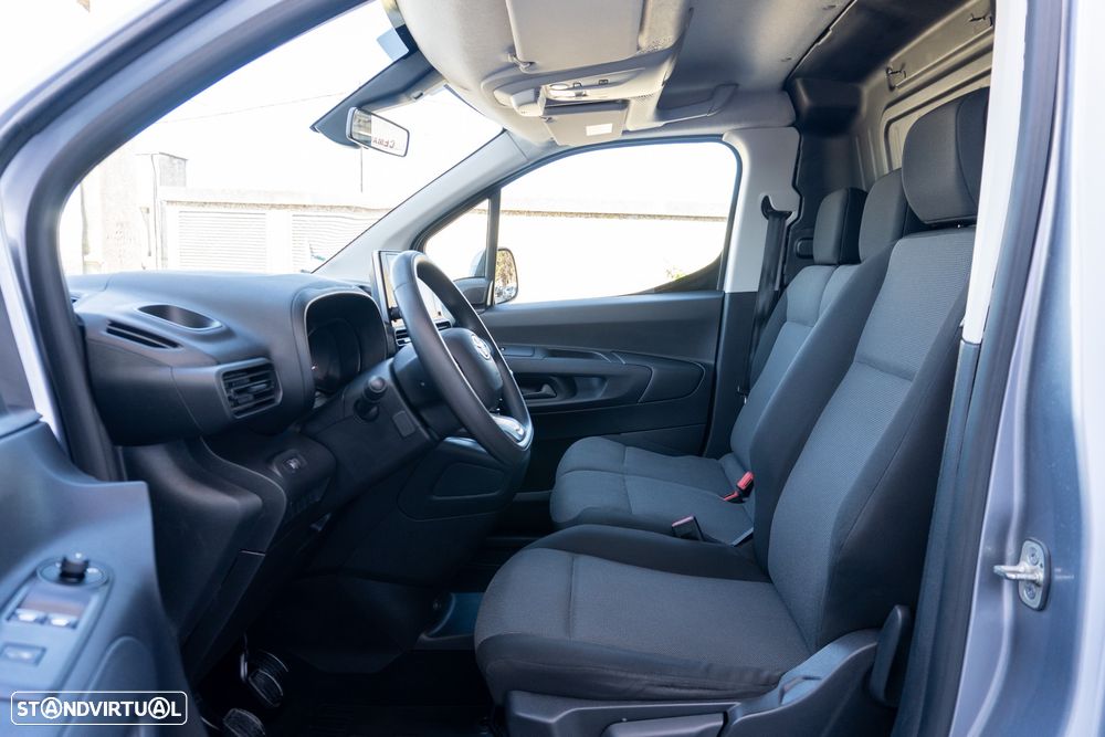 Toyota ProAce City 1.5 D-4D L1 - 15