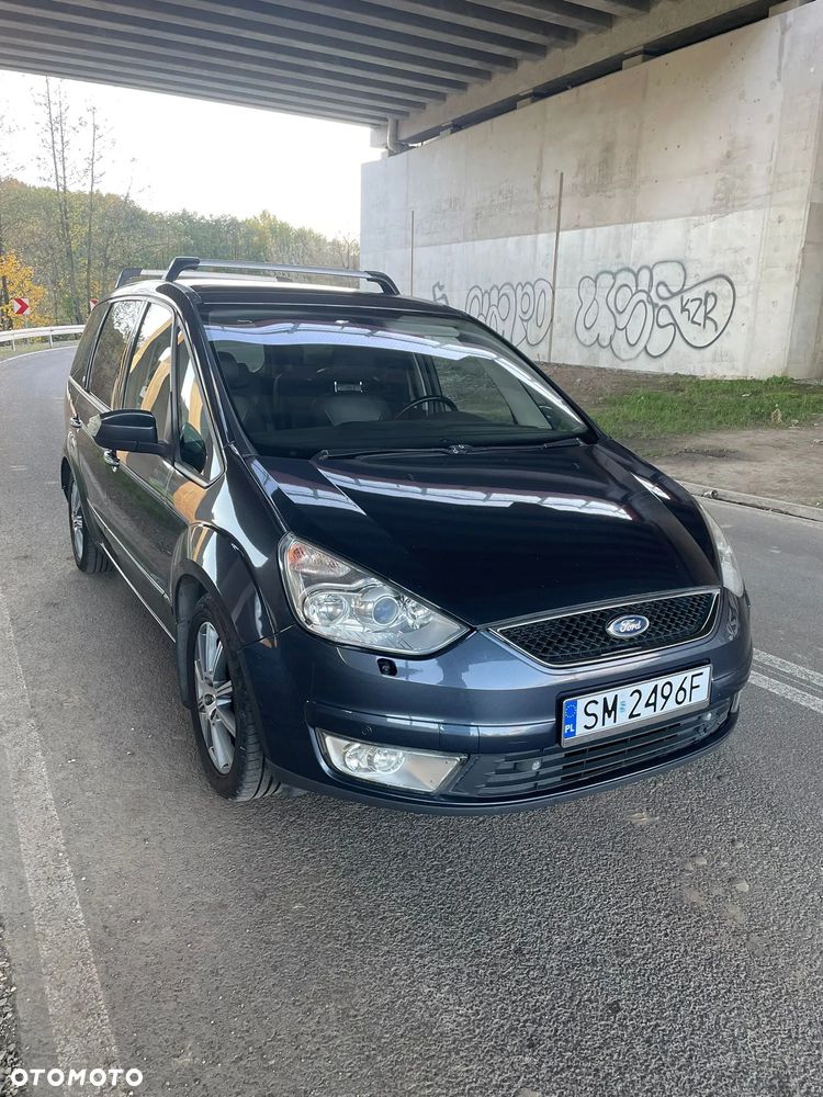 Ford Galaxy 2.0 Ghia - 3