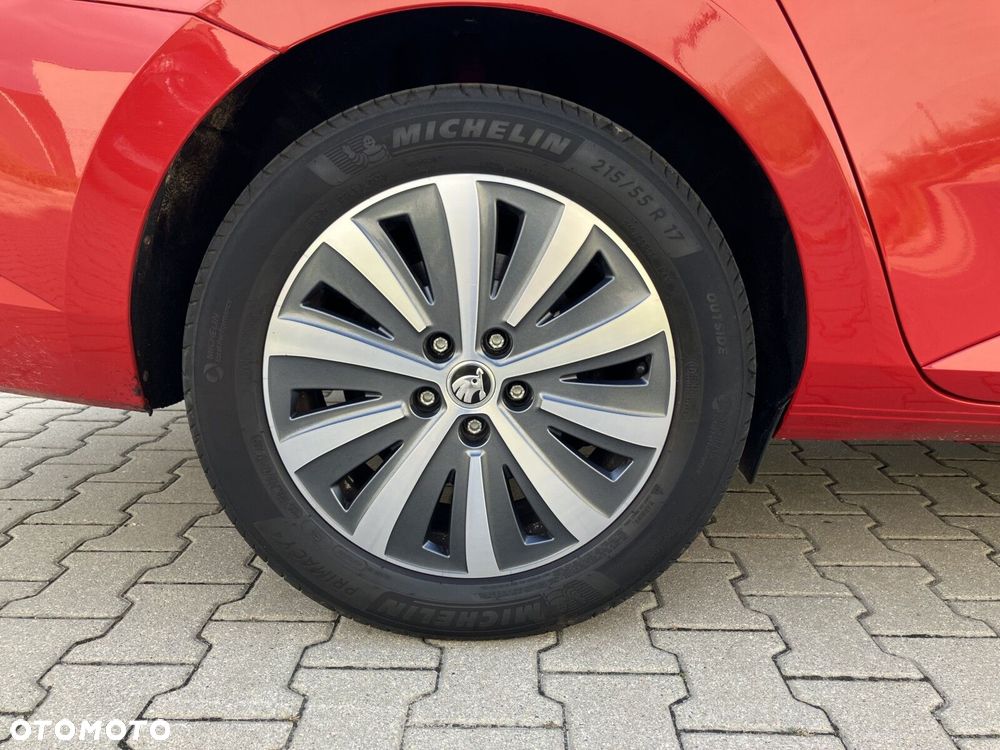 Skoda Superb 2.0 TDI SCR Style DSG - 12