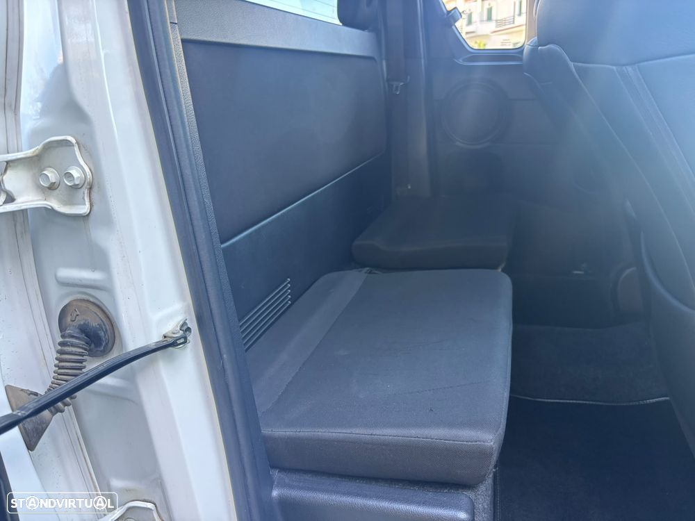 Toyota HILUX 2.8 204cv - 4 LUG - GPS - CÂMERA - 12