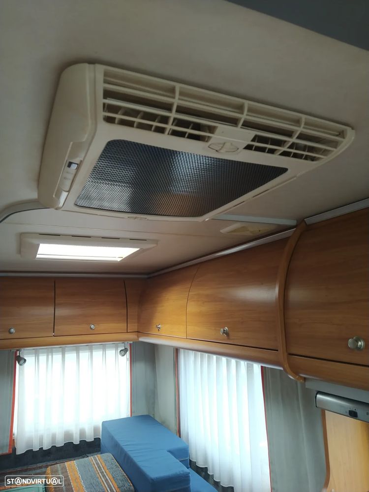 Burstner Premio Perfilada - 25