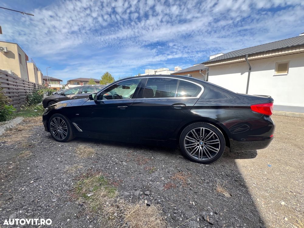 BMW Seria 5 520d AT - 30