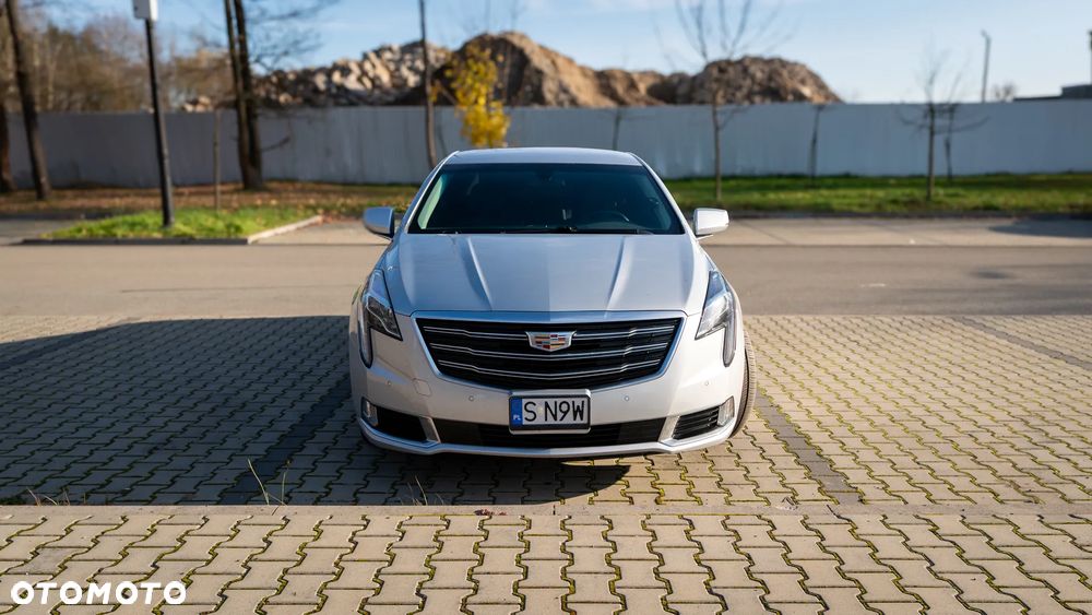 Cadillac XTS - 2