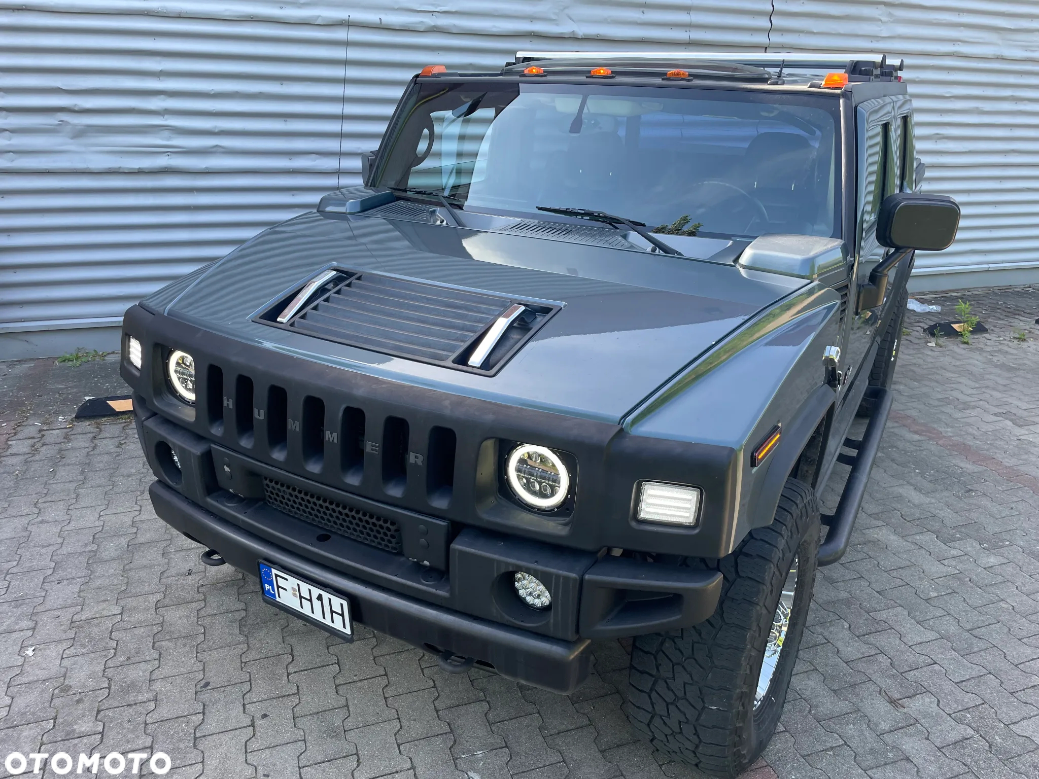 Hummer H2 6.0 V8 - 13