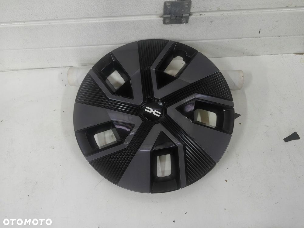 Kołkak 16 Dacia Sandero III Jogger - 1