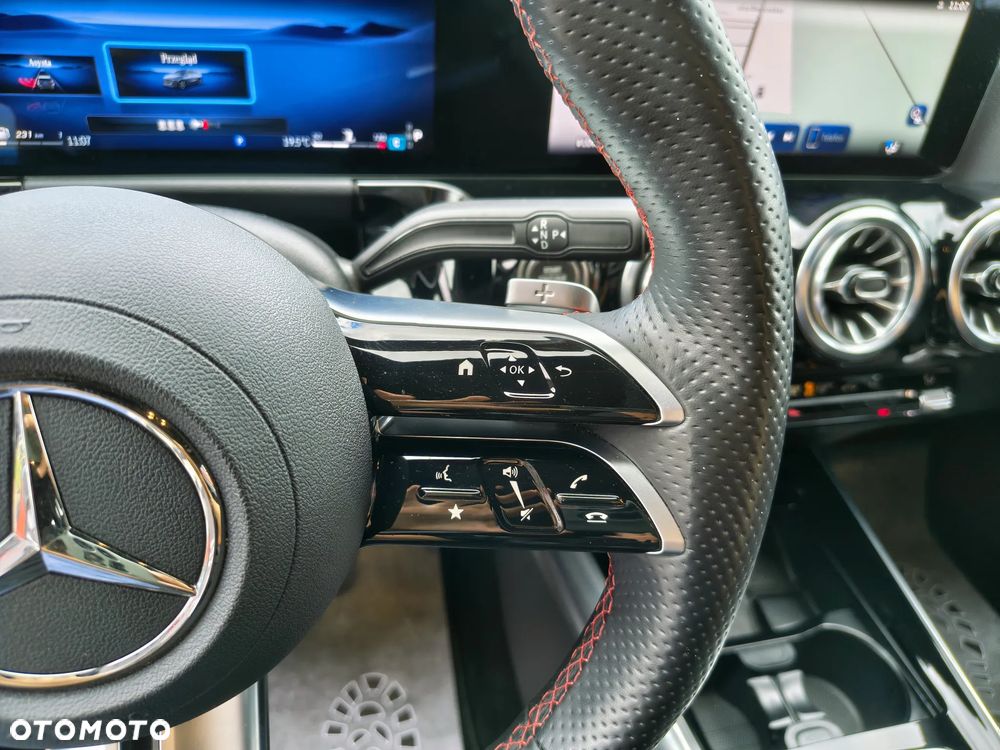 Mercedes-Benz GLA 200 d 8G-DCT Edition AMG Line - 31