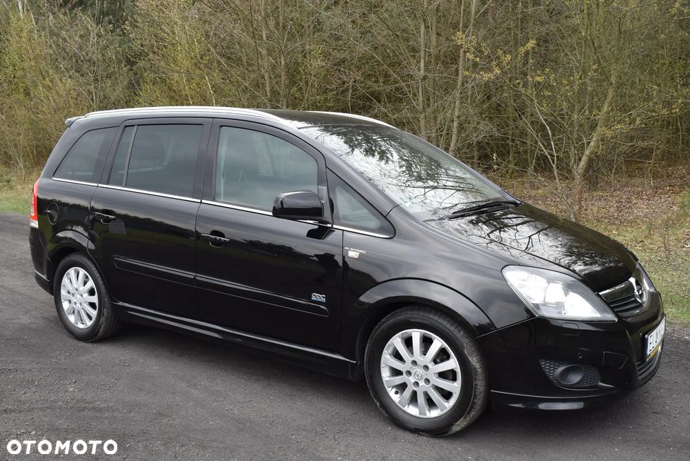 Opel Zafira 1.8 Sport - 18