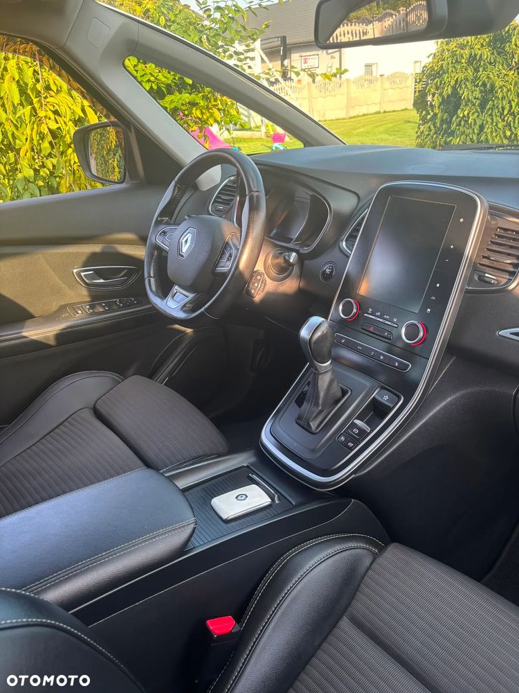 Renault Scenic - 2