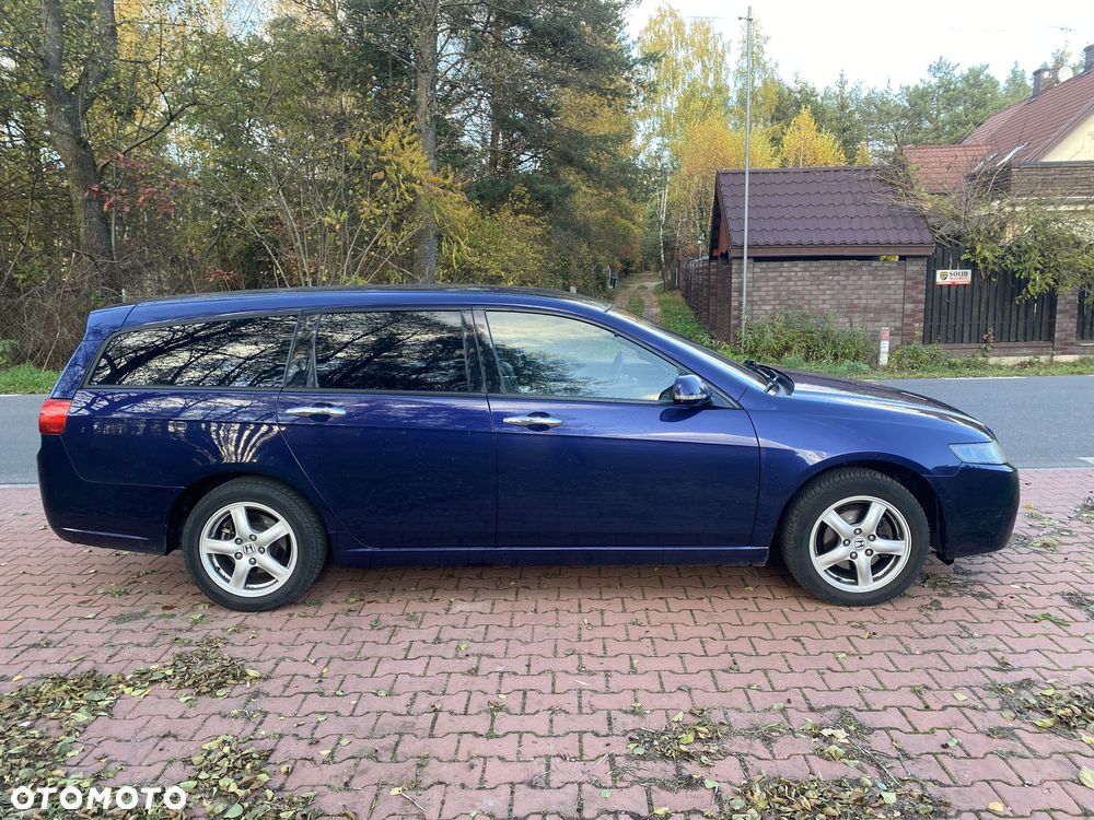 Honda Accord 2.0 Comfort - 2