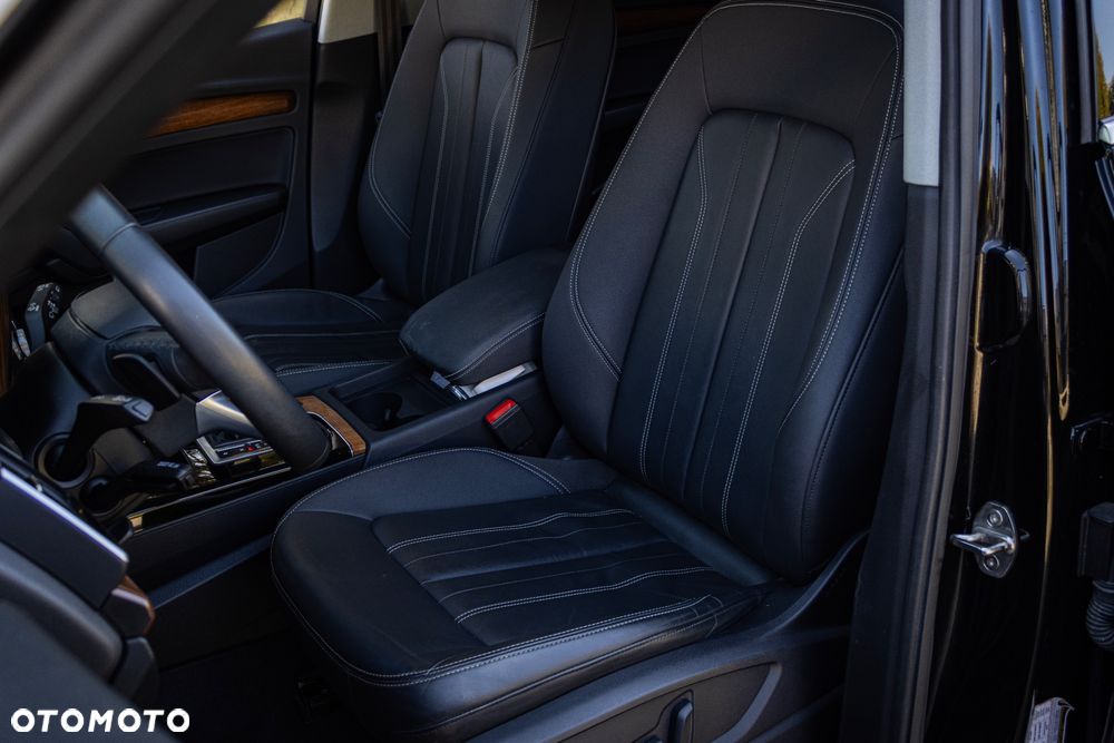 Audi Q5 TFSI 150 kW S tronic edition one mythosschwarz - 24