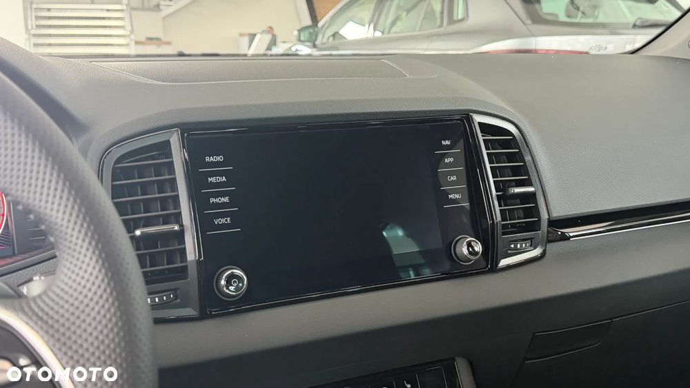 Skoda Karoq 1.5 TSI ACT Sportline DSG - 18
