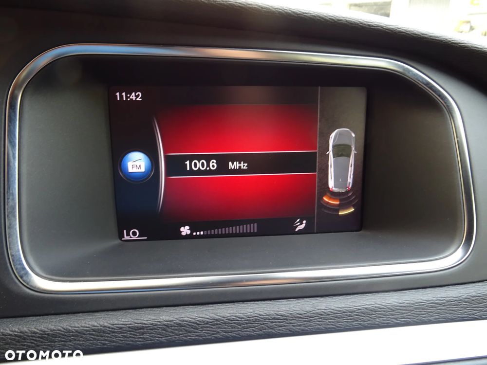 Volvo V40 D2 RDesign - 11