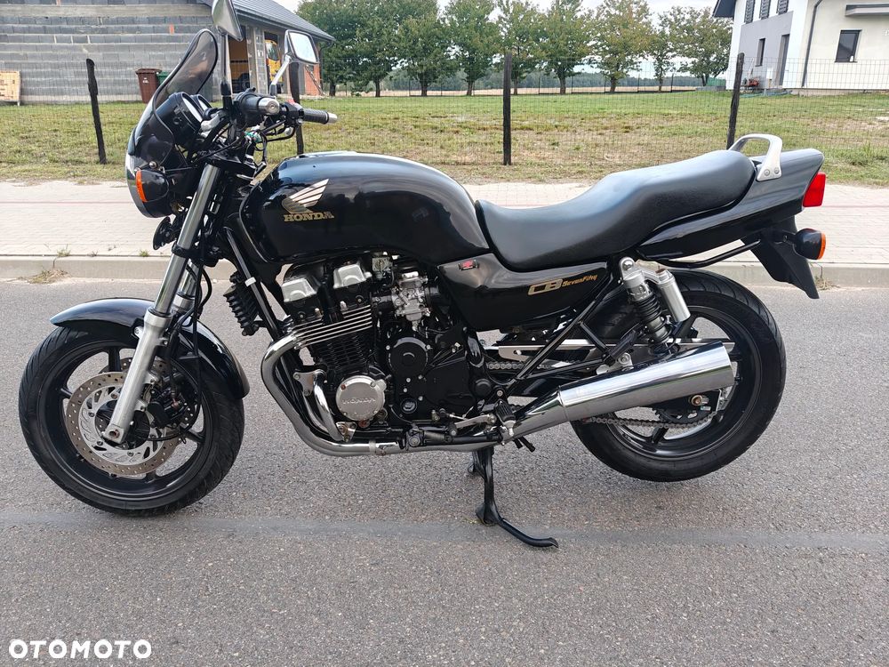 Honda CB - 7